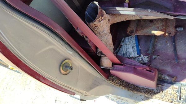 88-94 Gmc Sierra 2500 Passenger Right Front Seat Belt Retractor Oem Shoulder Red — photo 7