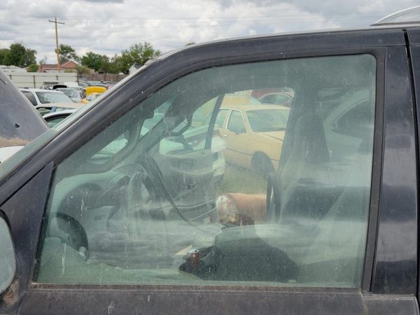 1997-2002 Ford Expedition Driver Left Front Side Window Door Glass Oem — photo 3
