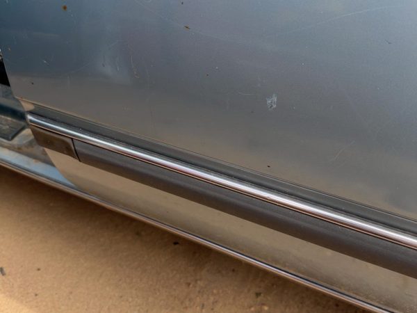 1986-1989 Olds 88 Driver Left Rear Moulding From Door Oem Back Trim Strip — photo 4