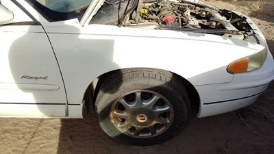 1997-2004 Buick Regal Passenger Right Front Fender Oem White 16U 12455104