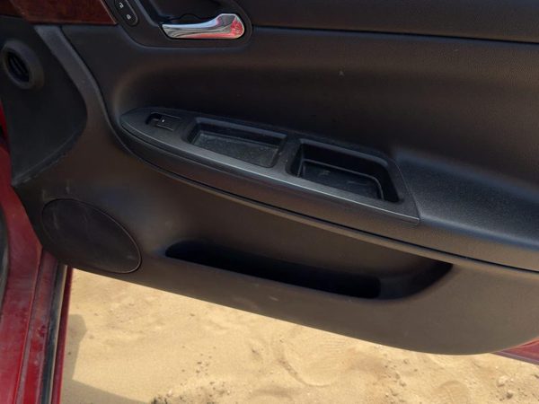 08 Impala Passenger Right Front Door Trim Panel With Switches Without Sport Ebon — photo 7