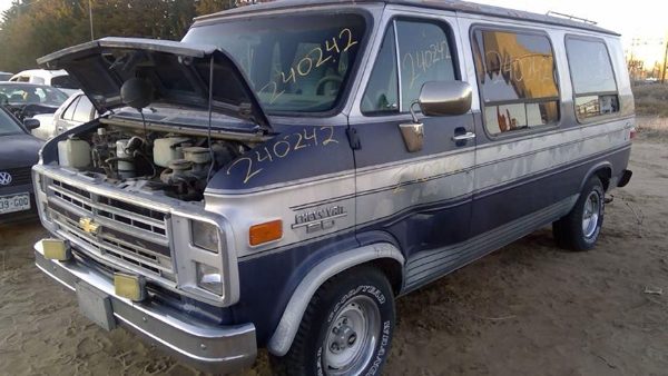 1989 Chevy Van 20 Series — vehicle photo 3