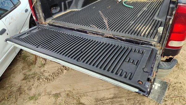 1999 Ford F-150 Trunk/decklid/hatch/tailgate Blue — photo 4