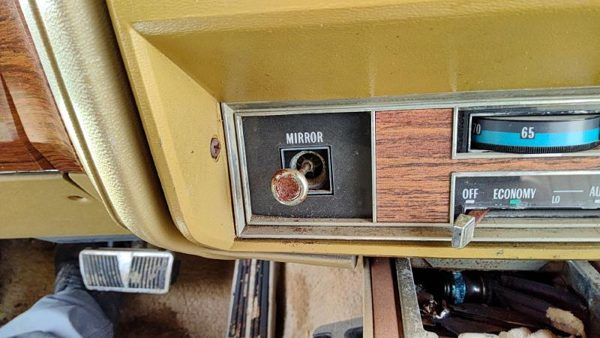 1977-1984 Cadillac Deville Mirror Switch Oem — photo 1