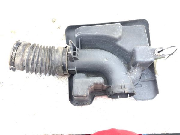 2000 Dodge Dakota Air Intake Tube Resonator On Engine Hose Pipe Elbow 4.7L — photo 9