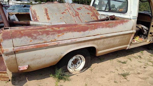 1969 Ford F100 Pickup Box/bed Assembly — photo 3