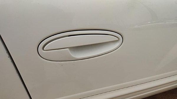 2002-2005 Buick Lesabre Passenger Right Front Outside Door Handle Oem White 40U — photo 2