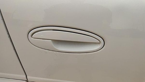 2002-2005 Buick Lesabre Passenger Right Front Outside Door Handle Oem White 40U — photo 4