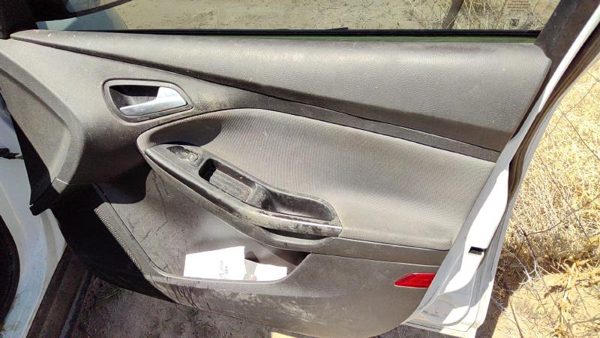 13-14 Focus Ford Passenger Right Front Door Trim Panel With Switches Black Ew — photo 3