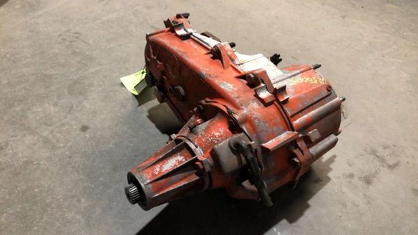 1984-1985 Jeep Cherokee Transfer Case Np 207 4Wd 5Sp 4X4 53000154 53000154 — photo 3