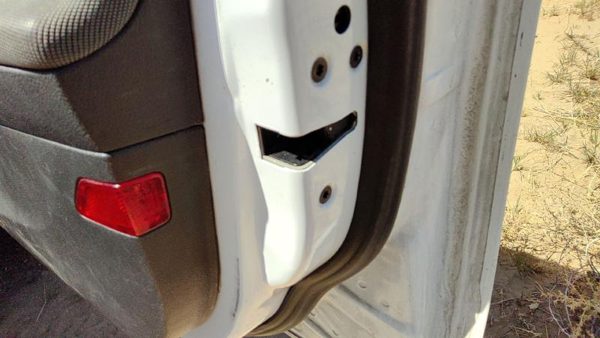 12-18 Focus Ford Focus Passenger Right Front Door Latch With Rods/Cables Oem — photo 3