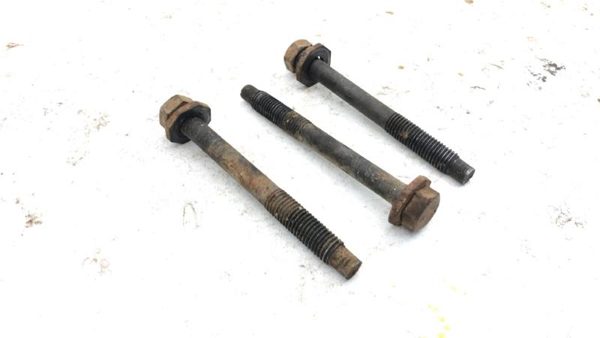 97-00 Silverado 2500 Set Of Bolts Only For Power Steering Gear Box Hardware — photo 2