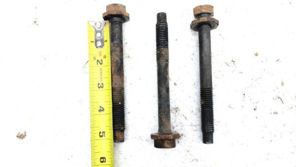 97-00 Silverado 2500 Set Of Bolts Only For Power Steering Gear Box Hardware — photo 4