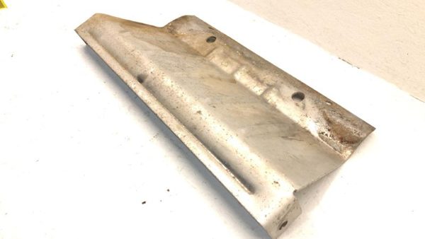 88-91 Gmc Sierra 2500 Skid Plate With Hardware Bolts Aluminum Factory Shield Oem — photo 5