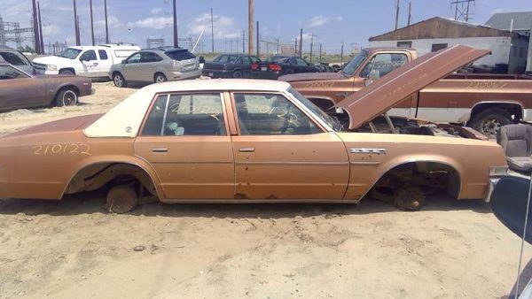 1978 Buick Lesabre — vehicle photo 2