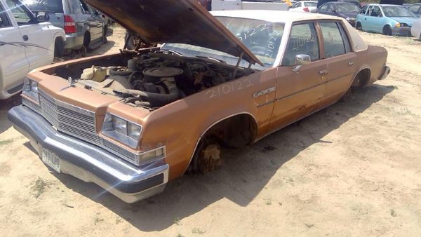 1978 Buick Lesabre — vehicle photo 1