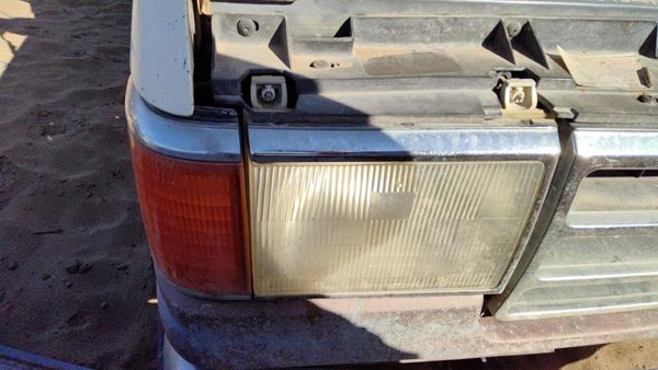 1987-1990 Ford F150 Passenger Right Head Light Oem With Turn Signal E9Tz13008E — photo 2