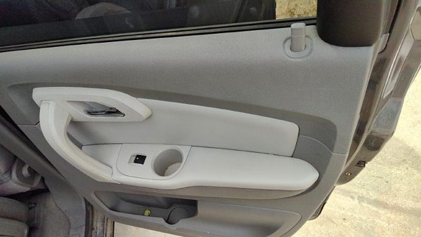 09-12 Traverse Passenger Right Rear Door Trim Panel With Switches Back Gray — photo 3