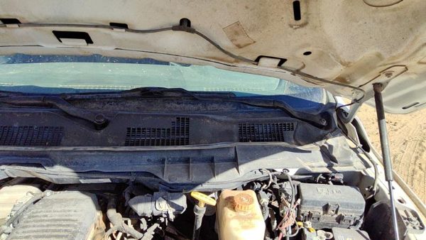 11-18 Dodge Ram 4500 Windshield Wiper Cowl Vent Trim Panel Oem Cover — photo 7