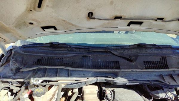 11-18 Dodge Ram 4500 Windshield Wiper Cowl Vent Trim Panel Oem Cover — photo 3