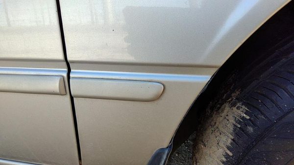1997-1999 Toyota Camry Passenger Right Moulding From Fender Oem Trim Strip Gold — photo 1
