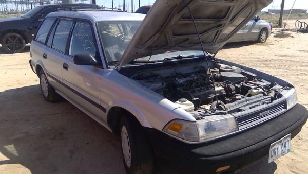1990 Toyota Corolla — vehicle photo 7