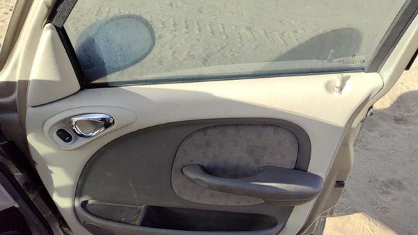 01-02 Pt Cruiser Passenger Right Front Door Trim Panel With Switches Fl Taupe — photo 2