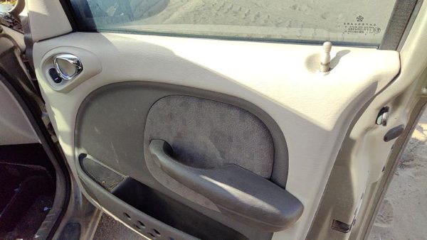 01-02 Pt Cruiser Passenger Right Front Door Trim Panel With Switches Fl Taupe — photo 3