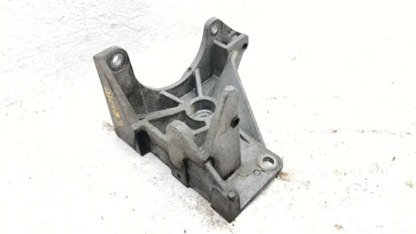 1993 Buick Lesabre Mount Bracket Set For Ac Compressor Oem 24500699 — photo 6