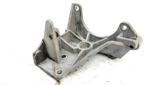 1993 Buick Lesabre Mount Bracket Set For Ac Compressor Oem 24500699 — photo 4