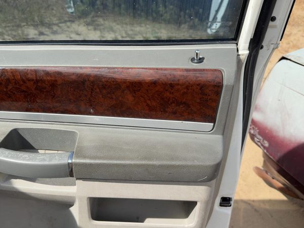 10 Town & Country Passenger Right Front Door Trim Panel With Switches Gray — photo 2