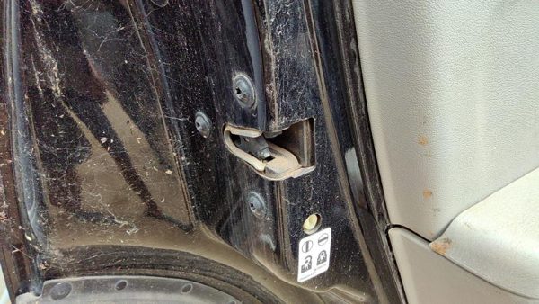 06-13 Grand Vitara Xl-7 Driver Left Rear Door Latch With Rods/Cables Oem Back — photo 3