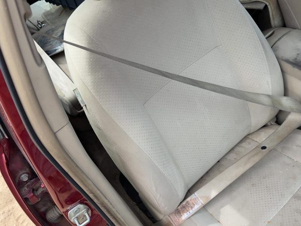 04-09 Prius Passenger Right Front Seat Belt Retractor Shoulder Brown/Ivory Fa08 — photo 2