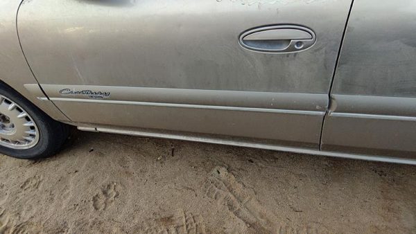 1997 Buick Century Front Door LH Silver — photo 3