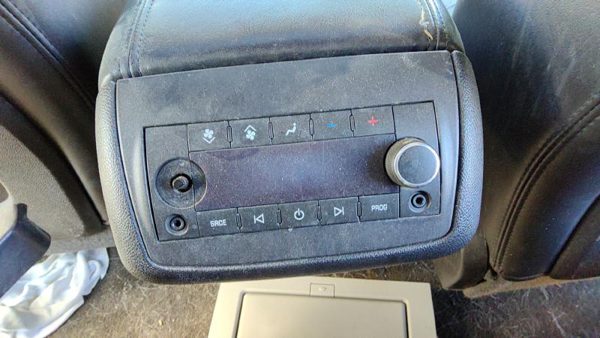 2007-2017 Gmc Acadia Rear Temperature Control Module In Dash Heater Ac Head Unit — photo 3