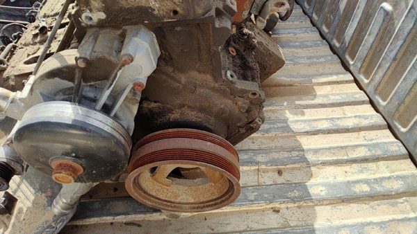 2004 Chevy Silverado 1500 Harmonic Balancer 5.3L 19300488 — photo 2