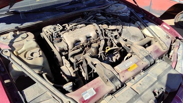 1995 Chevrolet Lumina — vehicle photo 2