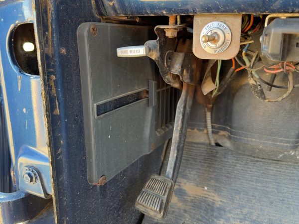 1967-1972 Ford F250 Driver Left Lower Kick Trim Panel Oem — photo 1