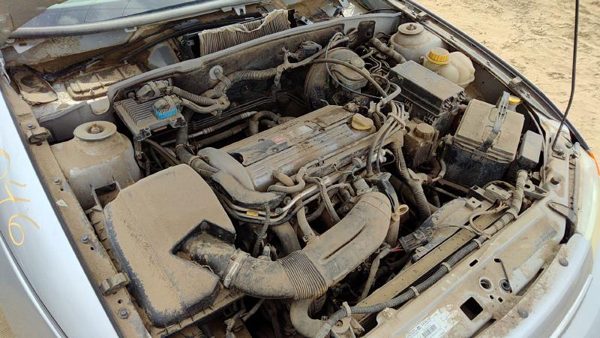 2002 Saturn L300 — vehicle photo 8