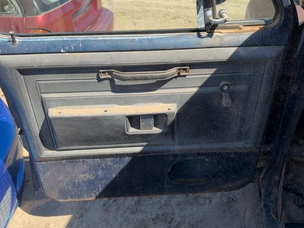 1981-1985 Dodge D150 Driver Left Front Door Trim Panel — photo 2