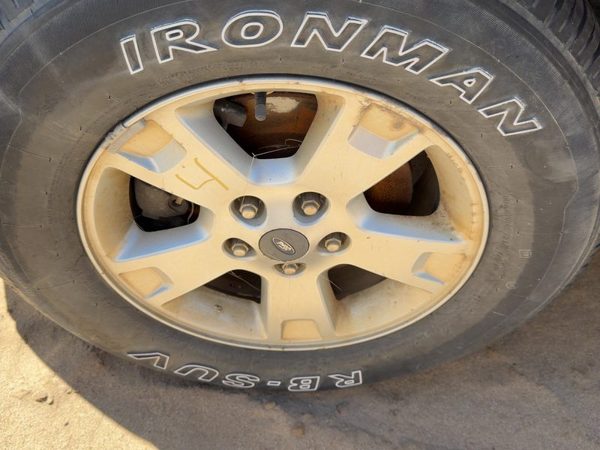 05-07 Escape 16" Aluminum Wheel Oem Factory 5 Spoke Rim #4 16X7 Exposed Lugs — photo 2