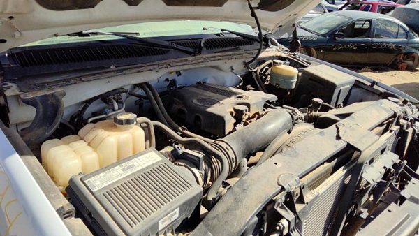 2002 Chevy Silverado 2500 Axle Shaft LH Hd — photo 8