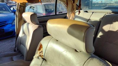 1996-1999 Olds 88 Pair Of Front Headrests Oem Left Right Set Seat