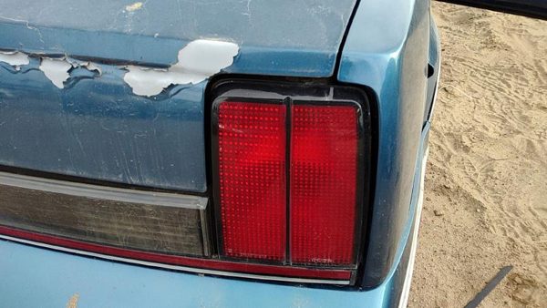 1989 Olds Calais Tail Light Assembly RH Cutlass Passenger Right Brake Lamp OEM — photo 1