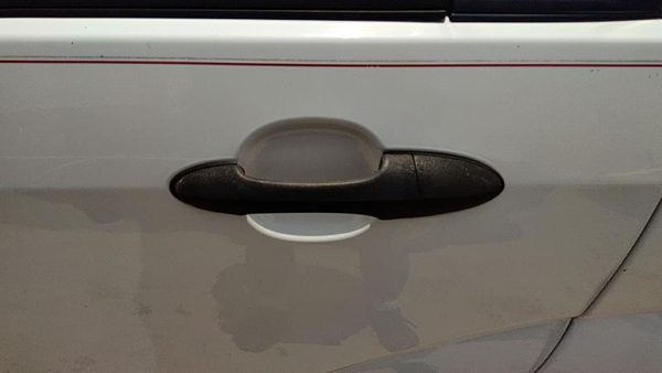 2000 Ford Focus Outside Door Handle LH Station Wagon White Yz — photo 3