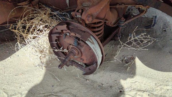 53-54 Chevy Bel Air 150 Sedan Passenger Right Front Spindle Steering Knuckle — photo 1