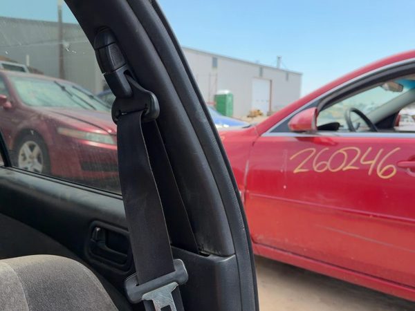 1998 Nissan Maxima Driver Left B-Pillar Trim Panel Oem — photo 2