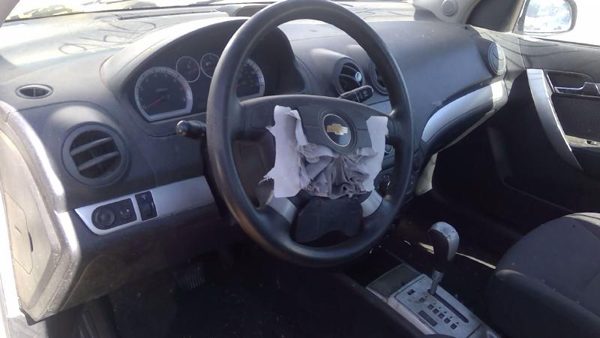 2010 Chevy Aveo — vehicle photo 5