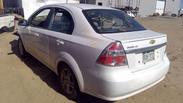 2010 Chevy Aveo — vehicle photo 7