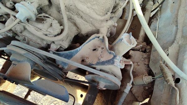 1977-1979 Ford F150 Power Steering Pump With Mount Bracket Oem — photo 3